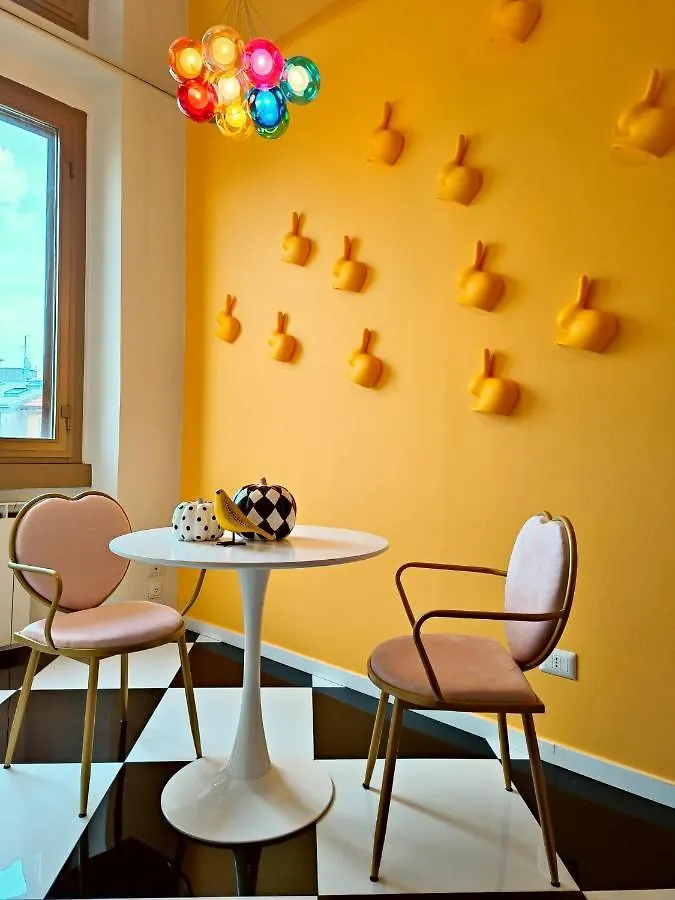 Wonderland Apartment In Milan Shopping Area, Ac, Wifi And Subway Italia