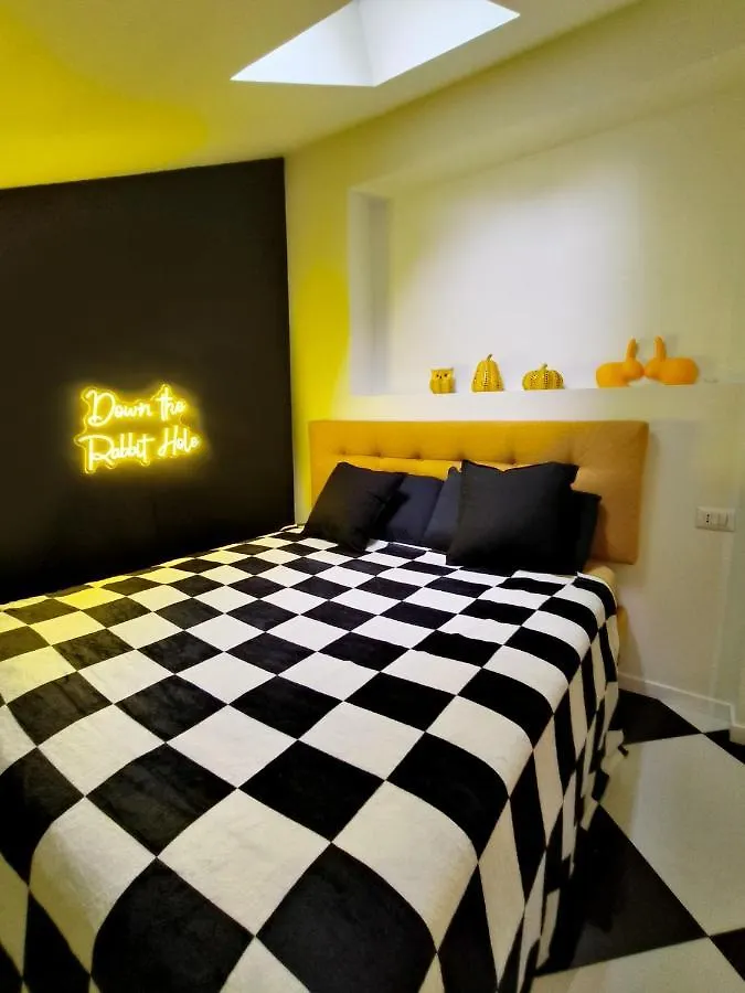Wonderland Apartment In Milan Shopping Area, Ac, Wifi And Subway Italia